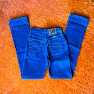 Vintage 70s Dee Cee Denim Jeans | High Waist Slim Straight Leg | Raw Dark Wash Western Stitching | W25