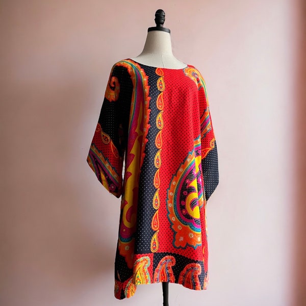 60s vintage psychedelic caftan gogo mini dress 1960s