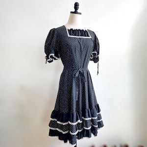 Vintage 50s Polka Dot Rockabilly Dress | Black Square Dancing Ruffle Skirt | Pin-Up Puff Sleeve Prairie Fit & Flare | Size S/M