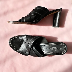 Svarta lädermuffar från 90-talet | Vävd korsning | Slip-on-sandaler med fyrkantig tå | Utsvängd klack | Storlek 9