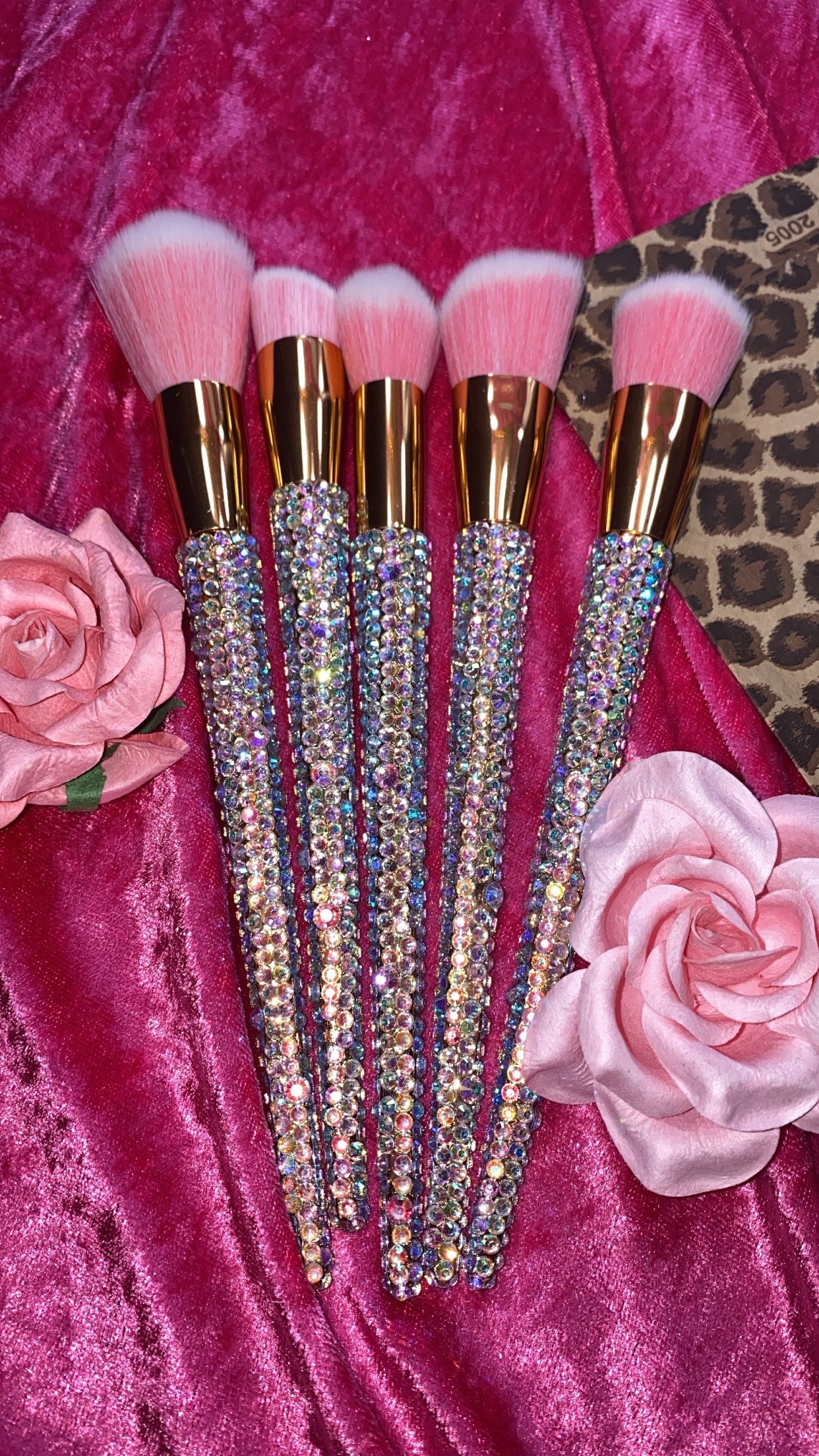 Glamorous Pink blinged out make up brushes. Etsy