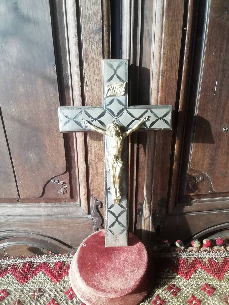 Grand Millésime Français Crusifix