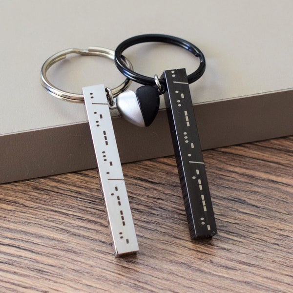 Custom Morse Code Keychain Steel Bar Key chain Secret Message keyring Morse Code Jewelry Matching Couples Keyring for Boyfriend Girlfriend