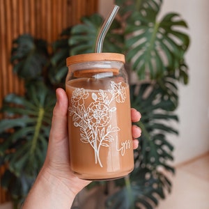 Birth Flower Coffee Cup With Name Birthflower Glass Cup Bridesmaid Proposal Gift Birth Month Flower Glass Lid & Straw
