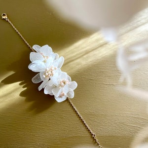 preserved flower bracelet--MARYLOU white pale pink