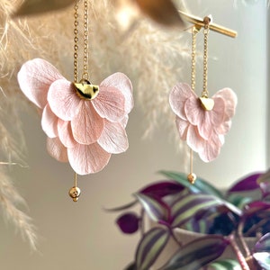 preserved flower earrings — PIA powder pink