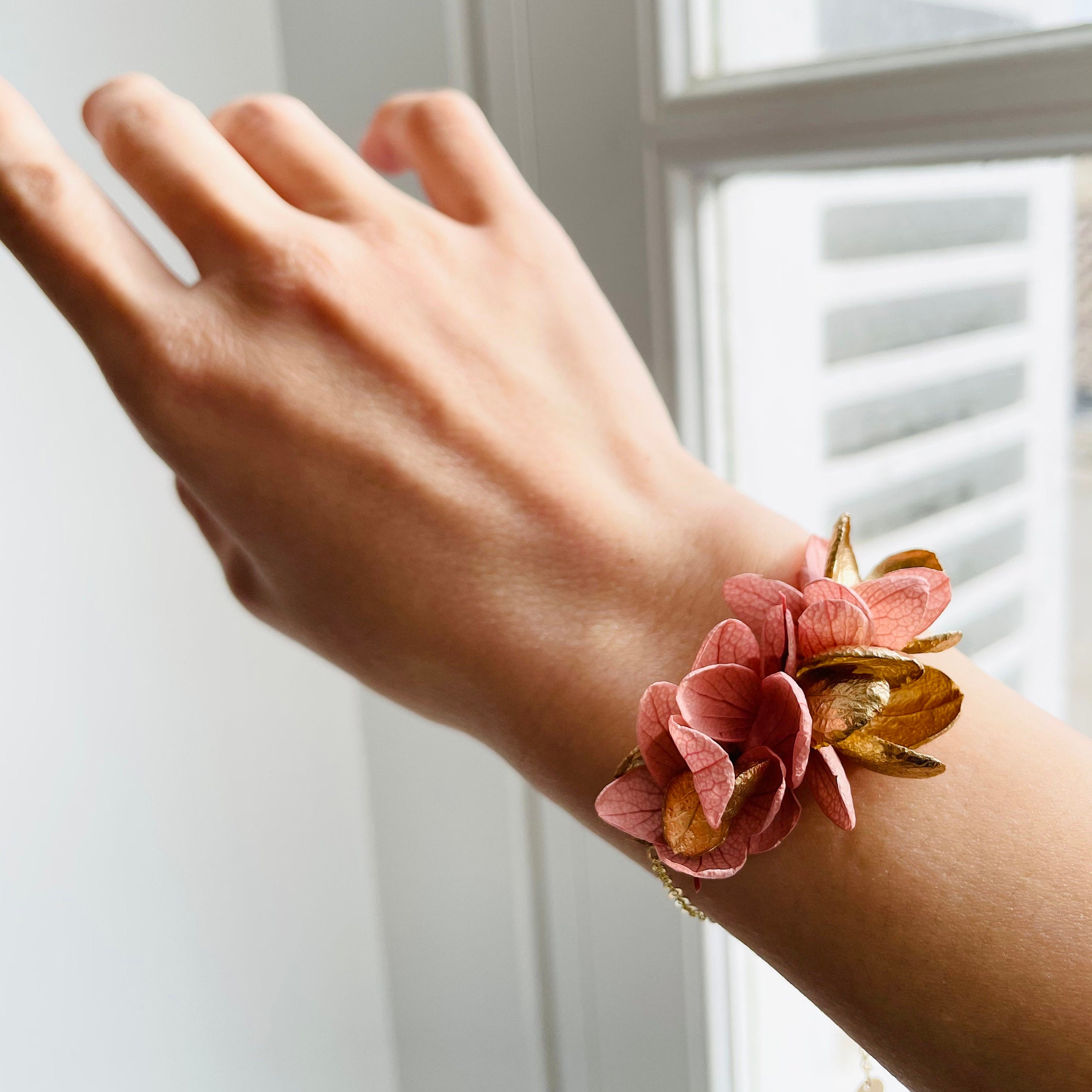 Preserved Flower bracelet--MARYLOU Old Pink and Gold