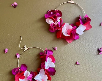 Preserved flower earrings -- AVA red fuchsia white