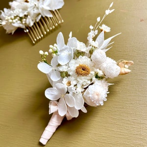 buttonhole preserved flowers - MARGOT white