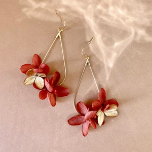 NEW preserved flower earringsJULIETTE rust red terrracotta and gold image 5