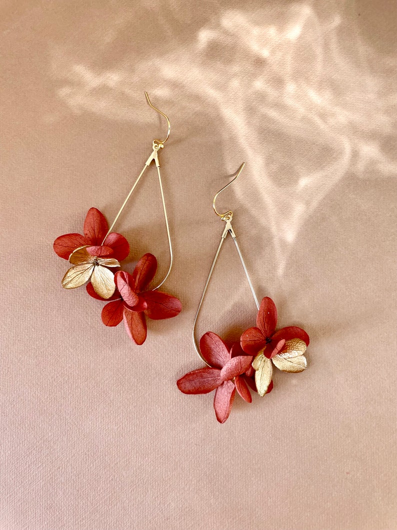 NEW preserved flower earringsJULIETTE rust red terrracotta and gold image 5