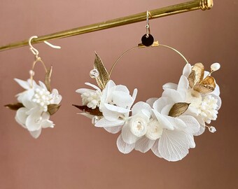 stabilized flower earrings and freshwater pearl and Swarovski crystal -- FIONA white gold