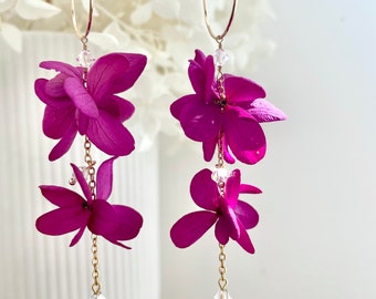 boucles d’oreilles fleurs stabilisées et perle d’eau douce — JOANNE fuchsia