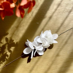 preserved flower bracelet--MARYLOU white