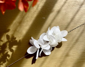 Pulsera de flores preservadas--MARYLOU blanca