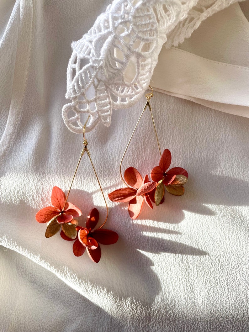 NEW preserved flower earringsJULIETTE rust red terrracotta and gold image 1