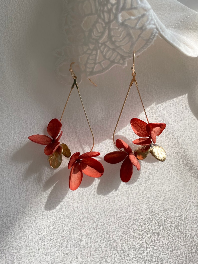 NEW preserved flower earringsJULIETTE rust red terrracotta and gold image 4