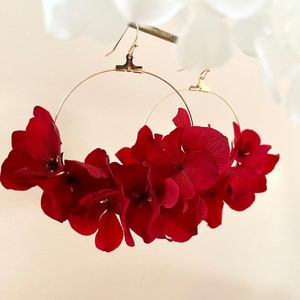 preserved flower earrings --ROMY red