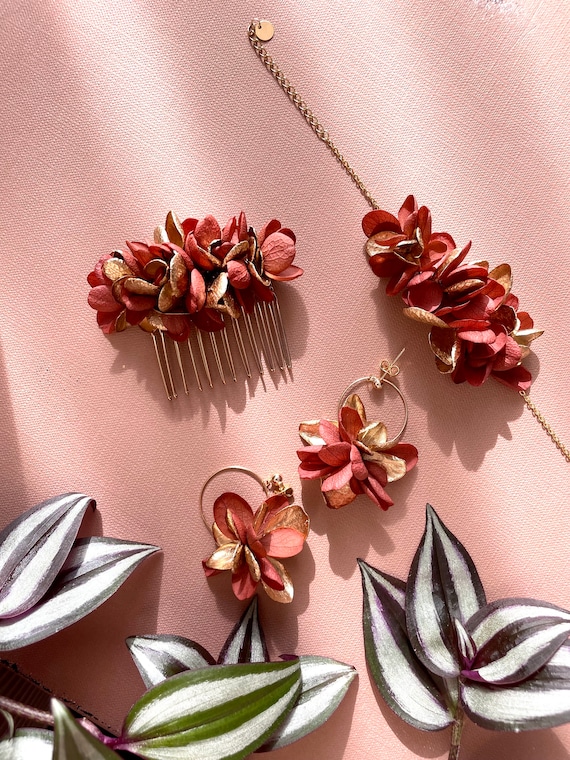 Perky Diva - Samaa'Rose Oasis Earrings | Real Rose Preserved in Resin