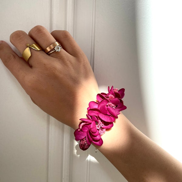 preserved flower bracelet--MARYLOU fuchsia magenta