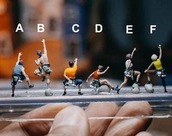 Miniature  Action Figure Mountain Climber Men and Women Diorama Scale 1:87 1/87 Decoration 1/64