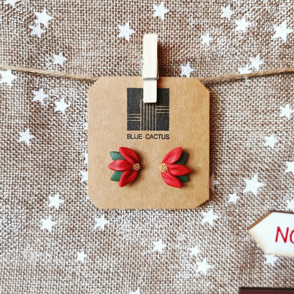 Boucles d'oreilles Fleur de Poinsettia rouge/Boucles d’oreilles poinsettia rouge/100% faites main en argile polymère/Idée cadeaux de Noël