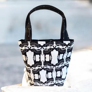 Patron de couture de grand sac fourre-tout carré et tutoriel vidéo | PDF imprimable | Cadeau DIY facile à coudre | Téléchargement instantané | Adapté aux débutants