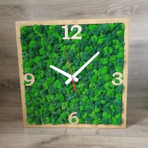 Square Moss Wall Clock: Personalized Wooden Botanical Art