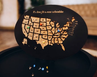 ピン付き木製アメリカ旅行地図、プッシュピンコルクボード、婚約祝いギフト