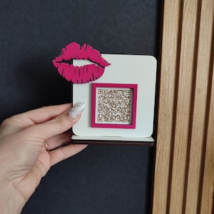 Custom Wooden QR Code Business Sign: Scan to Pay Display