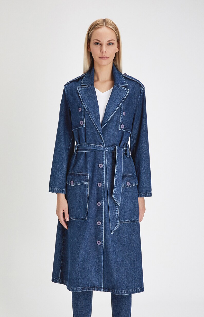 Size XL Women Iconic Trenchcoat