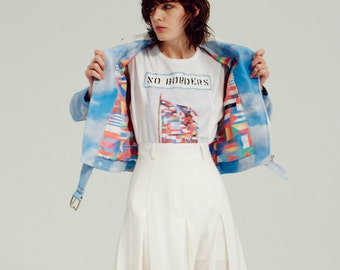 No Borders limited-edition T'shirt