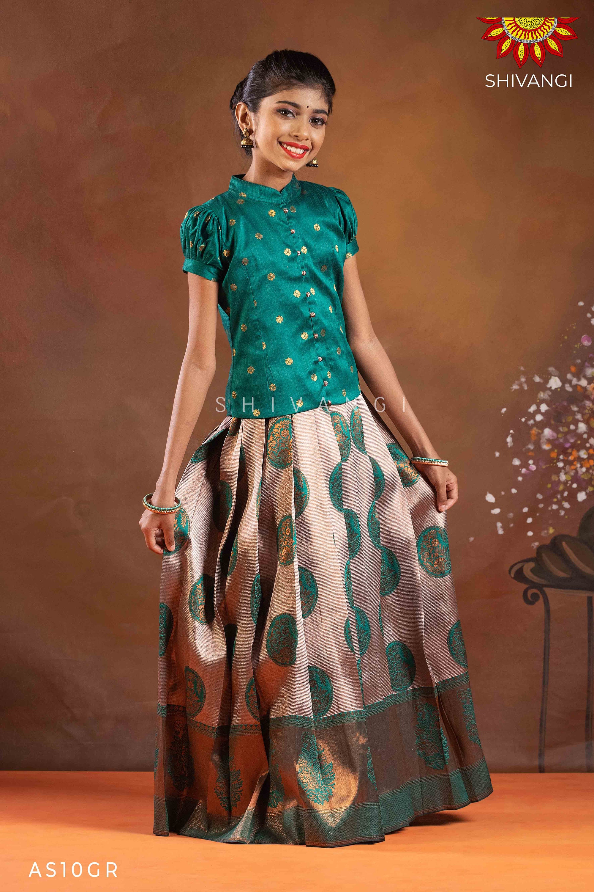 Shivangi pattu pavadai online 13 years cheap
