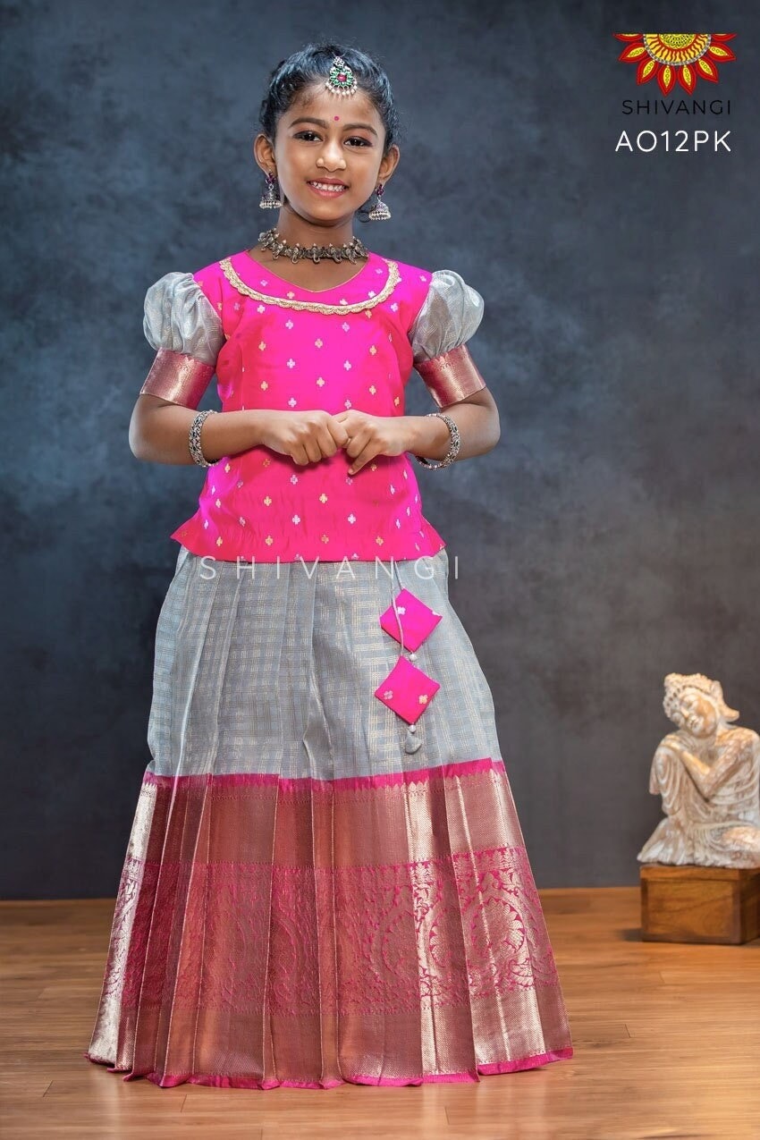 Shivangi Grey Checks Pavadai Set Lehenga AO12PK - Etsy Ireland Shivangi Grey Checks Pavadai Set Lehenga AO12PK - Etsy Ireland