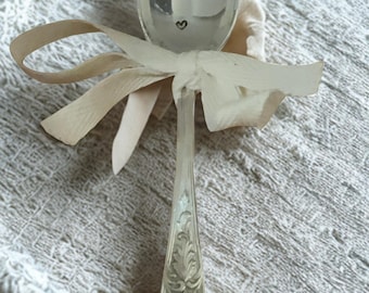 DESSERT SPOON - hand-engraved and customizable - message of your choice