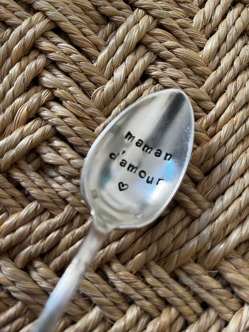 TEASPOON hand engraved and customizable mom/dad image 1