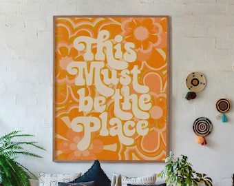 70s Blumenmuster: Retro Wohndeko Wandkunst