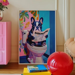 Arte de pared de bulldog francés, póster de baño maximalista, decoración divertida para inodoro de perro, impresión de dopamina para el hogar, estética kitsch rosa, regalo para mamá perruna