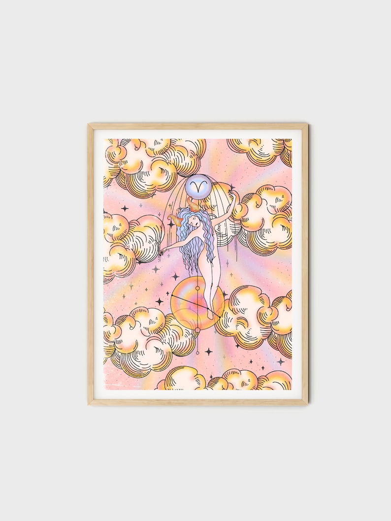 Puede incluir: Una ilustraci&oacute;n digital de una mujer con cabello azul de pie sobre una luna creciente con un fondo de acuarela rosa y amarillo. La mujer sostiene un bast&oacute;n con una cabeza de carnero en la parte superior. La ilustraci&oacute;n est&aacute; rodeada de nubes y estrellas.