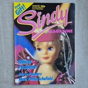 Vintage Sindy Magazine. Issue 5 December 1987. Bananarama as back page poster.