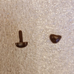 1 x 5mm brown teddy animal toy nose