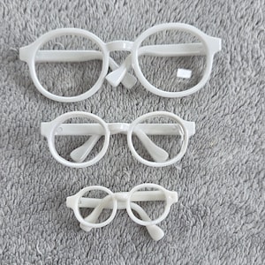 White Rimmed Plastic Doll Glasses - Various Sizes approx 9cm/90mmwide, 6.5cm/65mm wide, 4.5cm/45mm wide
