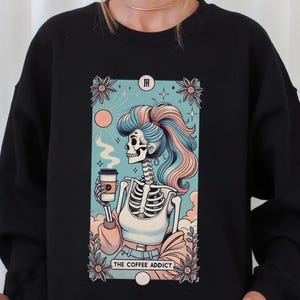 Moletom com Tarô Esqueleto The Coffee Addict, Camiseta Tarot Mom, Camiseta com Cartas de Tarô The Mom, Camiseta Vintage Coffee, Presente para Amantes de Café