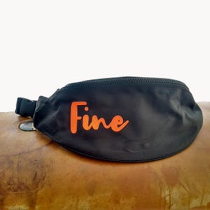 Bauchtasche Personalisiert - Hüfttasche Vegan Nachhaltig Unisex - Farbwahl - Festival Partytasche Fanny Pack Waistbag - Misses Müller