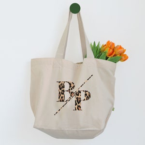 XXL Shopper Personalisiert Geschenk Tasche mit Monogramm Extragroß Initial in vielen Farben Geburtstagsidee Tochter Schulanfang Bild 9