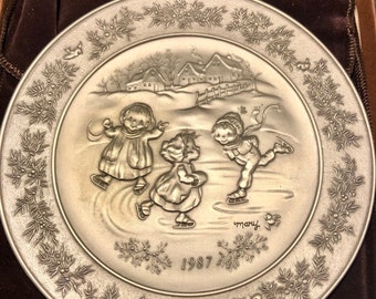 Hallmark Pewter Plate Christmas Vintage 1987 Collectible Dish in Box Holiday Decor