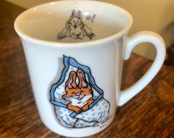 Mug vintage Suzy's Zoo Bunny : 1976 Suzy Spafford Pâques déco