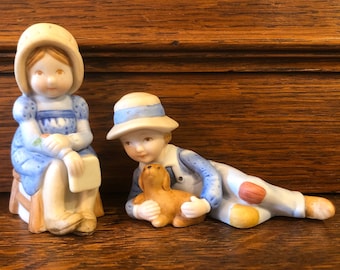 Holly Hobbie Figurines Holly and Robby Nursery Decor Vintage 1980&#39;s Figures Ceramic Miniatures Children&#39;s Room Kid Baby Table Top Accents
