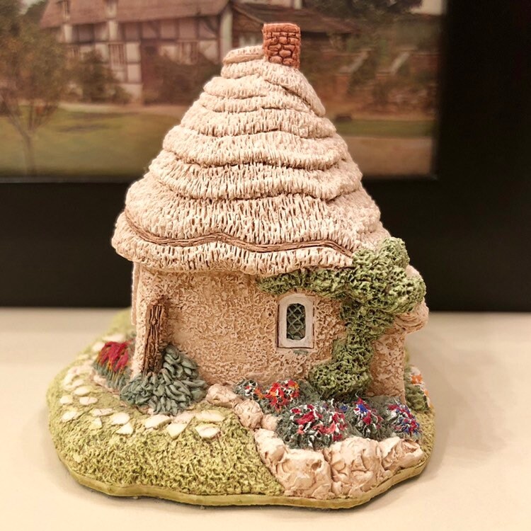 サイン入り ☆ lilliput lane ☆ THE POTTERY 置物 Lilliput Lane Robins Gate Cottage: 1990 Vintage Miniature Figurine