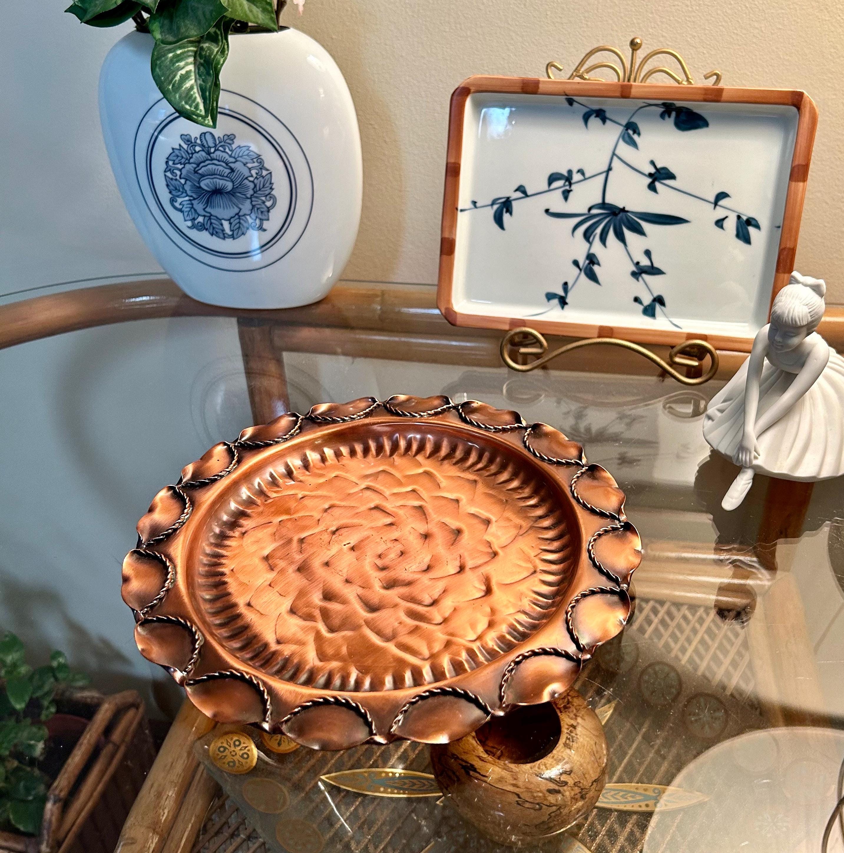 新品　Gregorian Copper灰皿　銅製 Gregorian Copper Covered Serving Dish Casserole Glass Insert. For